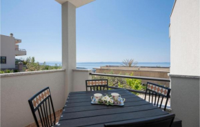 Гостиница Two-Bedroom Apartment in Makarska  Макарска 